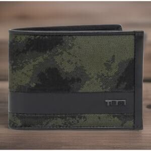 TUMI ALPHA SLG Black Green Camo Double Billfold Wallet NEW in Box Fast Ship